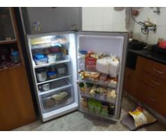 Samsung brand, Double door refrigerator 275 litres, frost free, 5 star rated - Image 3/4
