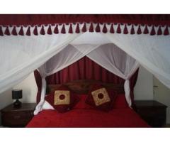Tudor Style Four Poster Bed with Full Canopy - Image 2/4