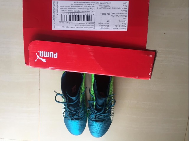 Football shoes size sales 11