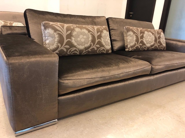 Italian Sofa Other Items South Delhi Buy Sell Used Products Online India Secondhandbazaar In