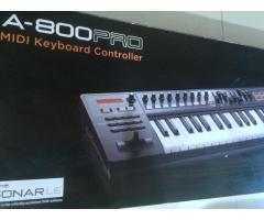 ROLAND A 800 PRO MIDI KEYBOARD CONTROLLER - 1