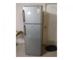 Used Samsung Fridge 319 litres double door for immediate sale in Kondapue - Image 2/3